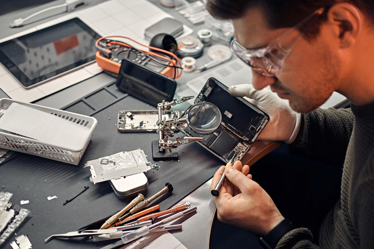 Mobile phone repair services in Wallan